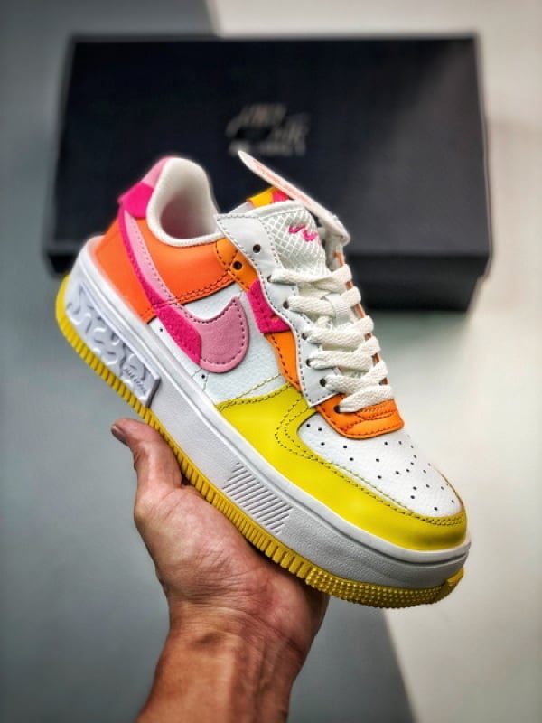 Air Force 1 Fontanka Desconstruido Branco Laranja e Amarelo - Vista 1