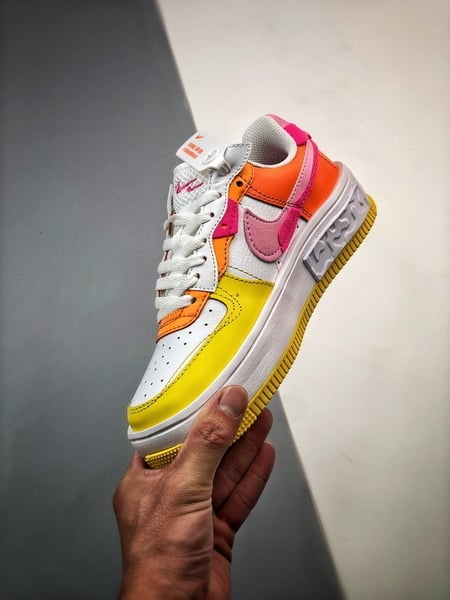 Air Force 1 Fontanka Desconstruido Branco Laranja e Amarelo - Vista 5