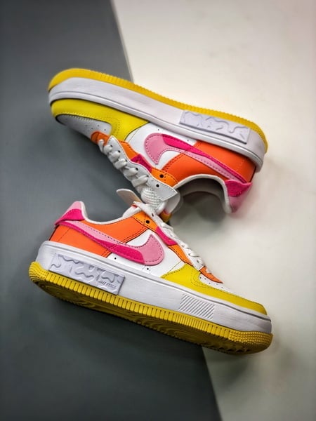 Air Force 1 Fontanka Desconstruido Branco Laranja e Amarelo - Vista 7
