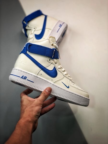 Air Force 1 High Branco e Azul Precioso - Vista 5