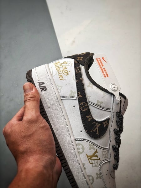 Air Force 1 Low '1V Colaboração Castanho Elfo Noturno - Vista 2