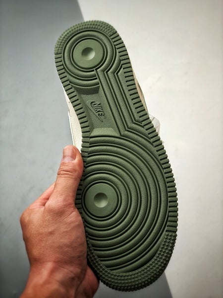 Air Force 1 Low Cinco Listras Cadarços Grossos Marfim e Verde - Vista 4