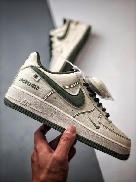 Air Force 1 Low Cinco Listras Cadarços Grossos Marfim e Verde - Vista 7
