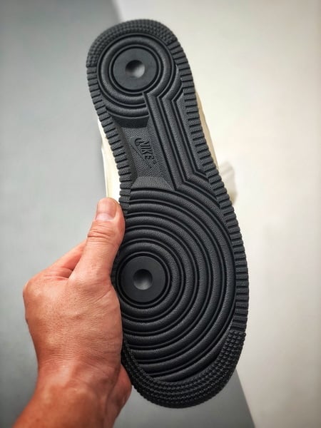 Air Force 1 Low Cinco Listras Cadarços Grossos Marfim e Preto - Vista 4