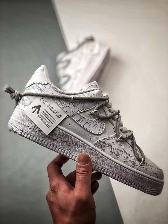 Air Force 1 Low Confissão de Amor Branco e Cinzento Grafíti Tiras - Vista 7