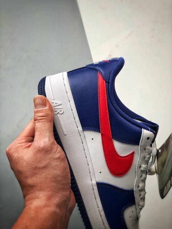 Air Force 1 Low Independência Branco, Azul e Vermelho - Vista 2