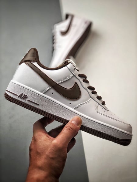 Air Force 1 Low Branco e Marrom - Vista 7