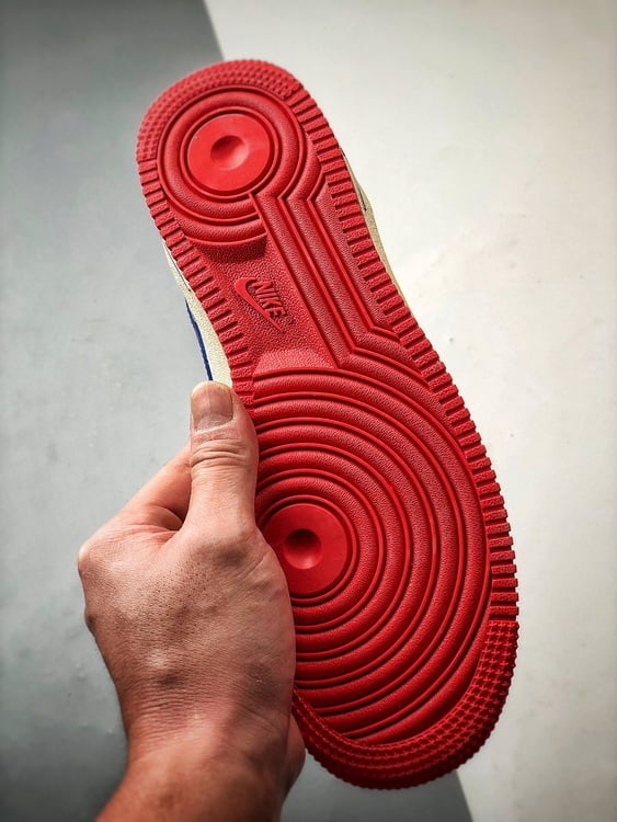 Nike Air Force 1 Low Gradiente Branco, Azul e Vermelho - Vista 4