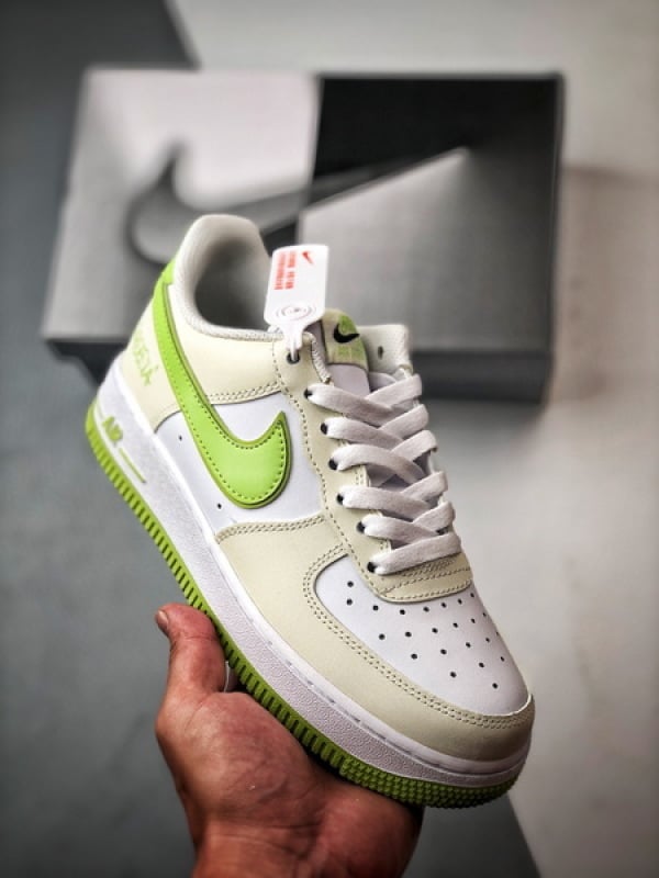 Air Force 1 Low Verde Claro - Vista 1
