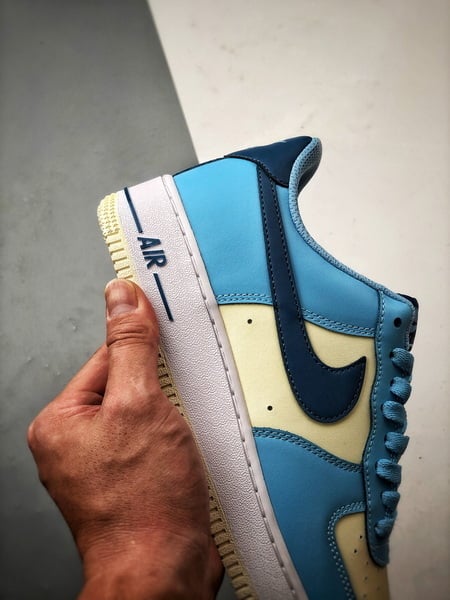 Air Force 1 Low Azul e Bege - Vista 2