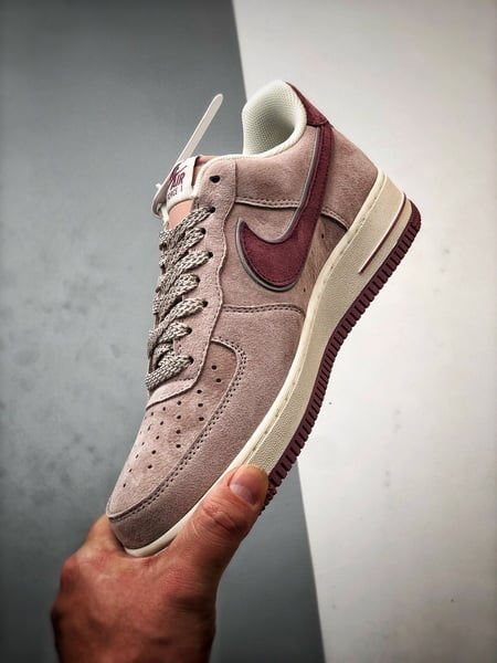 Air Force 1 Low Akira Rosa Camurça - Vista 5