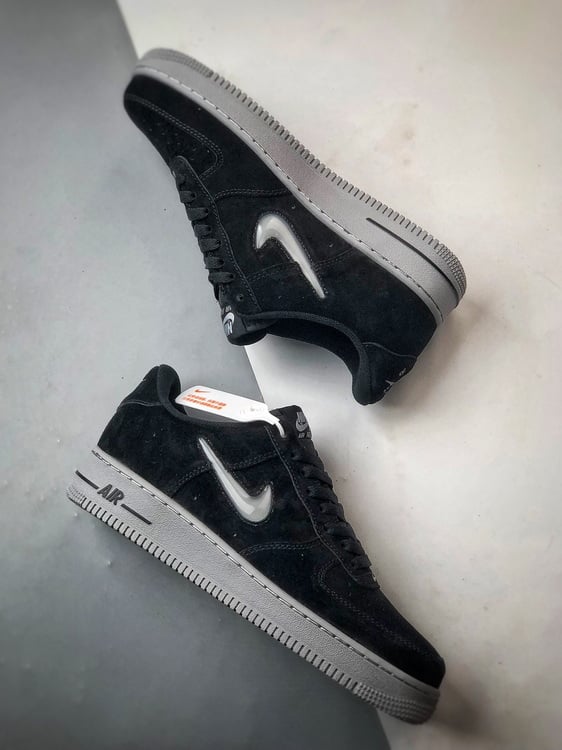 Air Force 1 Low Preto e Cinzento com Mini Gancho - Vista 6