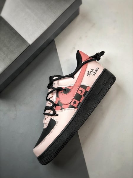 Air Force 1 Low Black Sugar Girl Preto e Rosa com Cordões - Vista 8