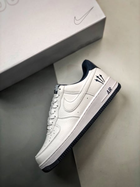 Air Force 1 Low _By You_ Branco e Azul Escuro - Vista 8