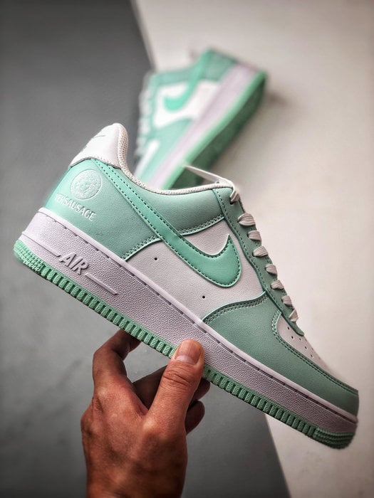 Air Force 1 Low 'By You' Versace Branco e Verde - Vista 7