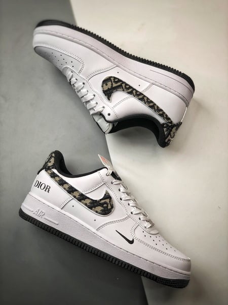 Air Force 1 Low _By You_ Dior Branco e Preto - Vista 6