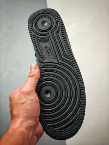 Air Force 1 Low 'By You' Preto e Azul - Vista 4