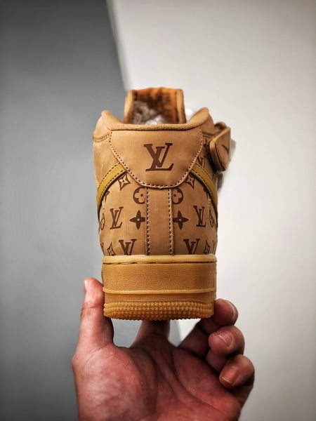 Air Force 1 Mid LVTrigo - Vista 3