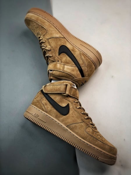 Air Force 1 Mid By You Terra e Amarelo Camurca - Vista 6