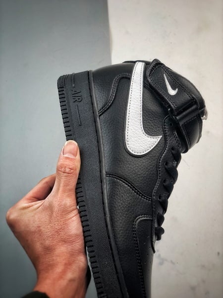 Air Force 1 Mid By You - Vista 2