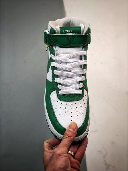 Air Force 1 Mid By You LV Branco e Verde Estampado - Vista 9