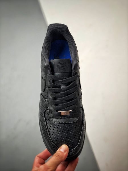 Air Force 1 SP Low Preto Perfurado - Vista 9