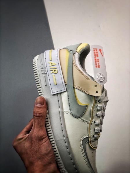 Air Force 1 Shadow Limao e Branco - Vista 2