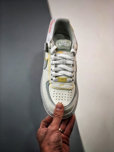 Air Force 1 Shadow Limao e Branco - Vista 9