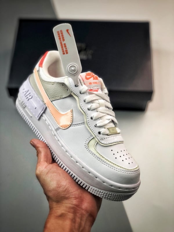 Air Force 1 Shadow Branco e Marrom - Vista 1