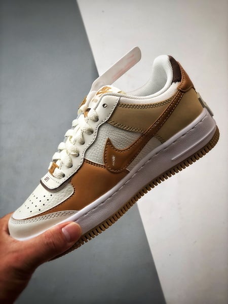 Air Force 1 Shadow Branco e Marrom - Vista 5