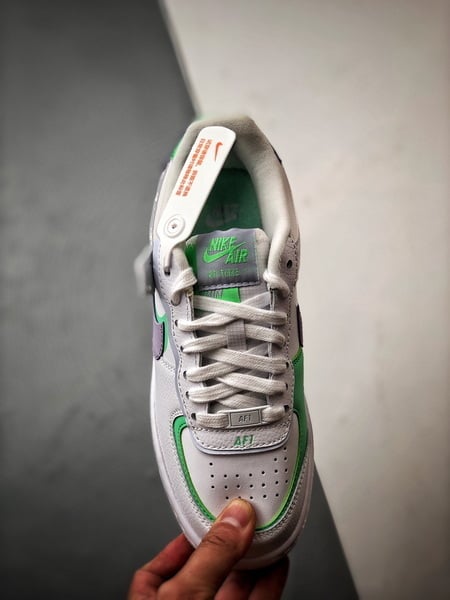 Air Force 1 Shadow Branco Verde e Roxo - Vista 9