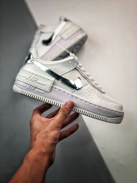 Air Force 1 Shadow Branco e Prata - Vista 2