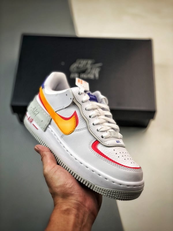 Air Force 1 Shadow Branco Amarelo e Vermelho - Vista 1