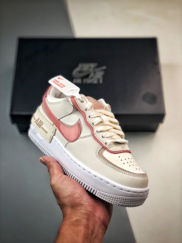 Air Force 1 Shadow Bege Branco e Rosa - Vista 1