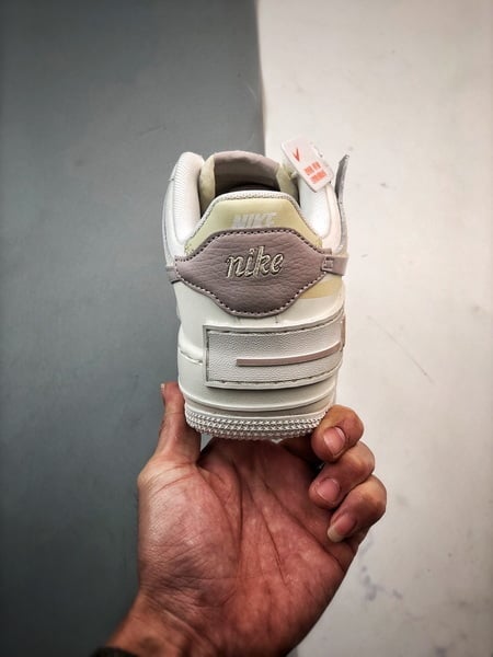 Air Force 1 Shadow Bege Branco e Roxo - Vista 3
