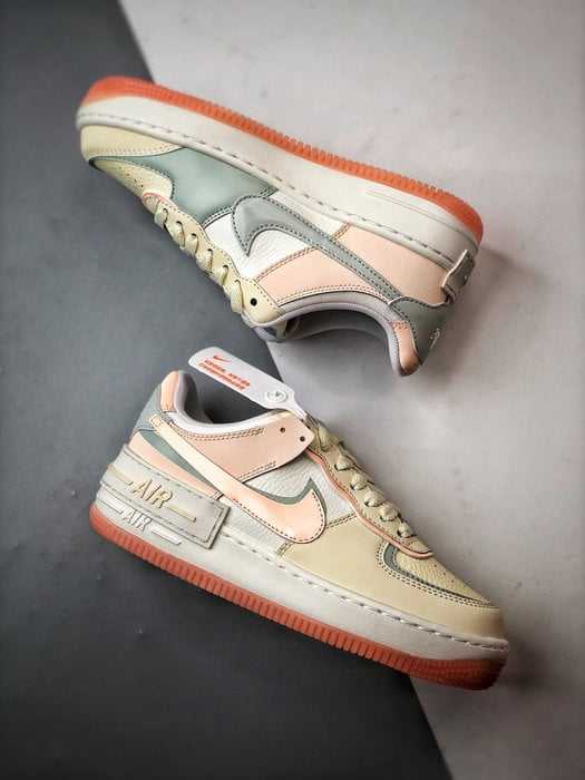 Air Force 1 Shadow Bege Rosa e Cinzento - Vista 6