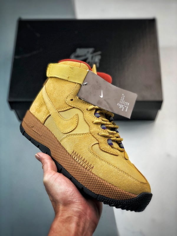 Air Force 1 High Wild Amarelo - Vista 1
