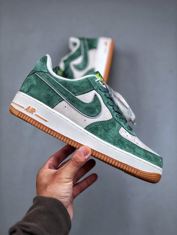 Akira x Nike Air Force 1 Low Suede Stars - Vista 7