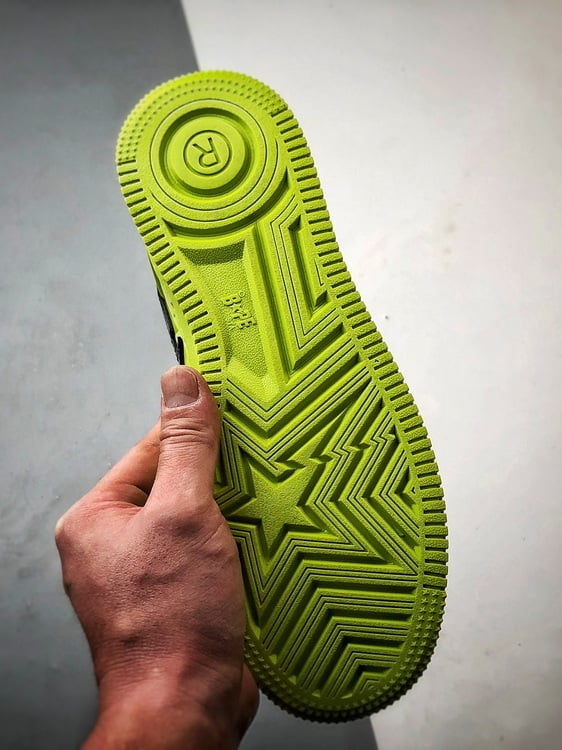 Bape Sta x Air Force 1 Verde Fluorescente e Gancho Preto - Vista 4