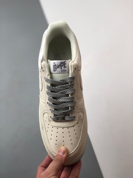 Bape x Air Force 1 Low Branco e Cinza - Vista 9