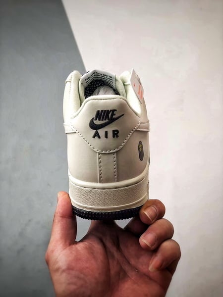 Bape x Air Force 1 Low Branco e Preto Refletivo - Vista 3