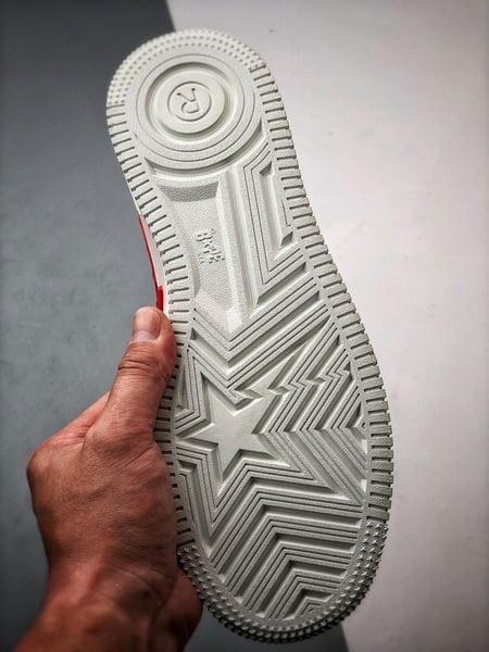 Bape x Air Force 1 Sta Low Branco e Vermelho - Vista 4