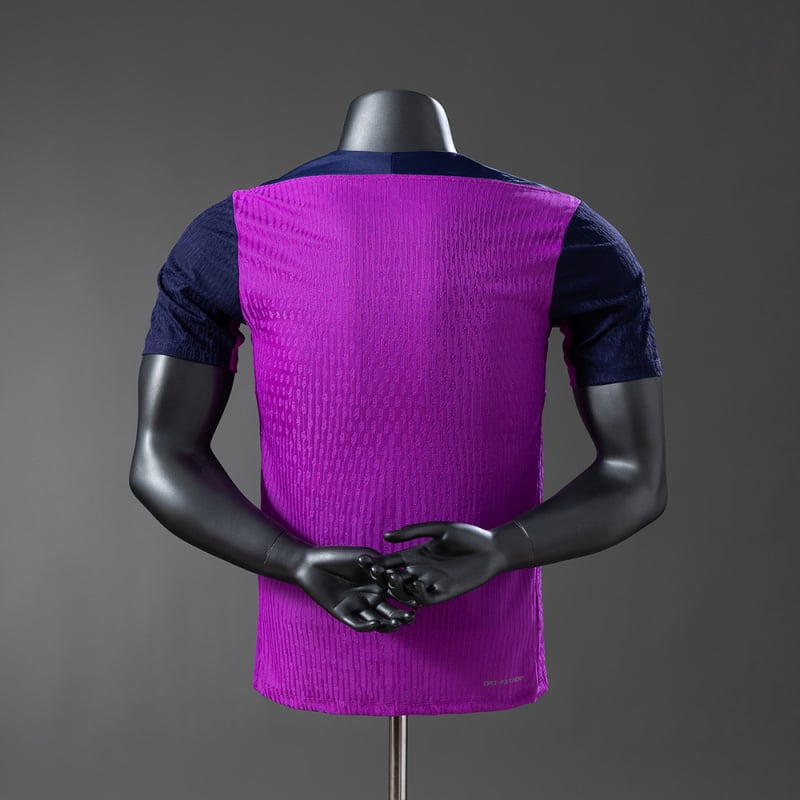 Barcelona 25 26 Pre-match training Player Version-Purple - Vista 2