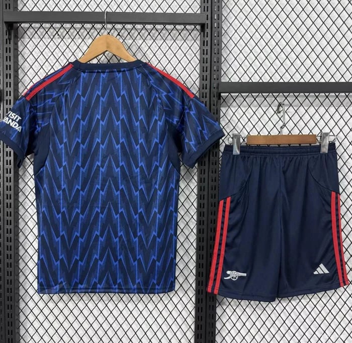 Kit Criança Arsenal II 2025/26 Infantil - Vista 2