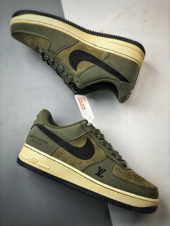 LV x Air Force 1 Low Verde Oliva - Vista 8