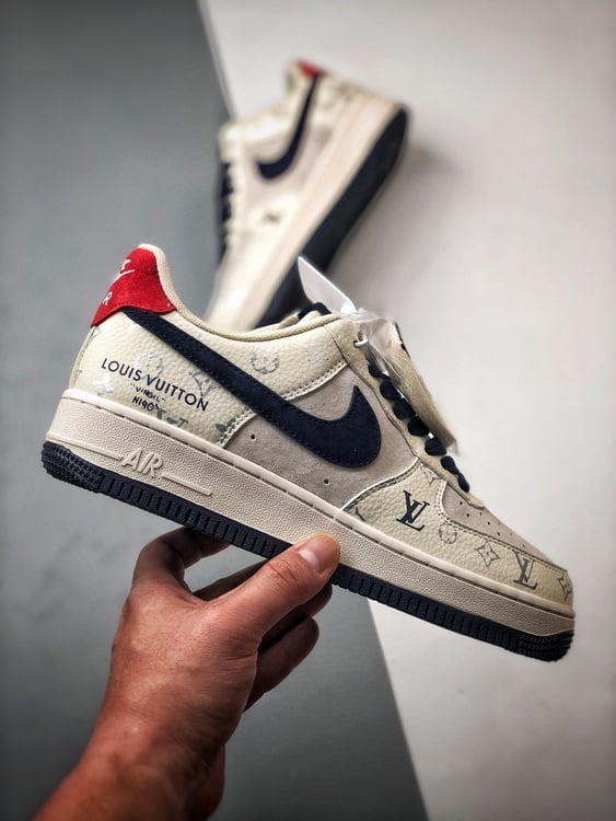 LV x Air Force 1 Low Cinza, Azul e Vermelho - Vista 7