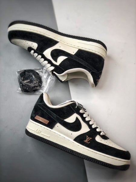 LV x Air Force 1 Low Creme e Preto - Vista 6