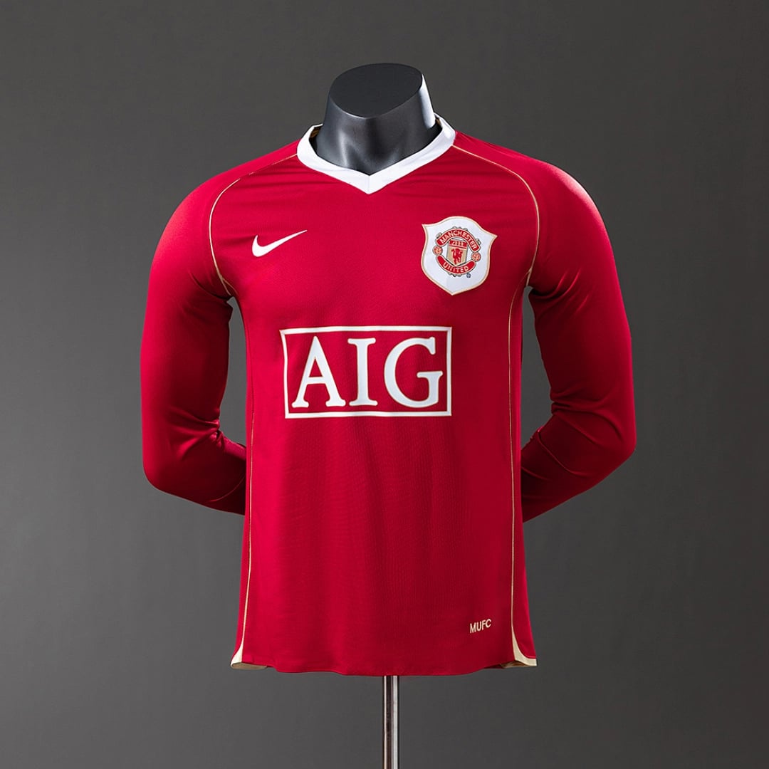 Camisola Principal do Manchester United 2006/2007 (Retro, Versao Jogador, Manga Longa) - Vista 1