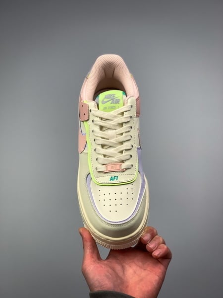 NK Air Force 1 Shadow Macaroon - Vista 8