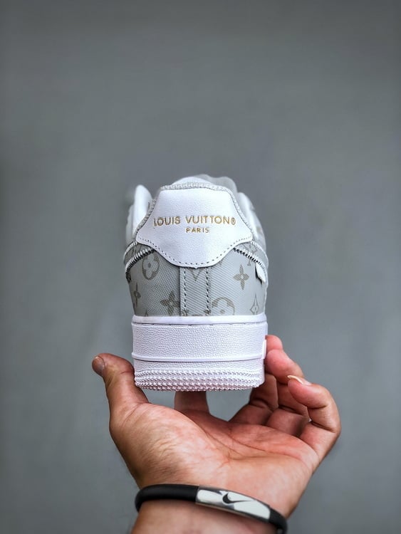 Nike Air Force 1 Low Colaboração - Vista 4